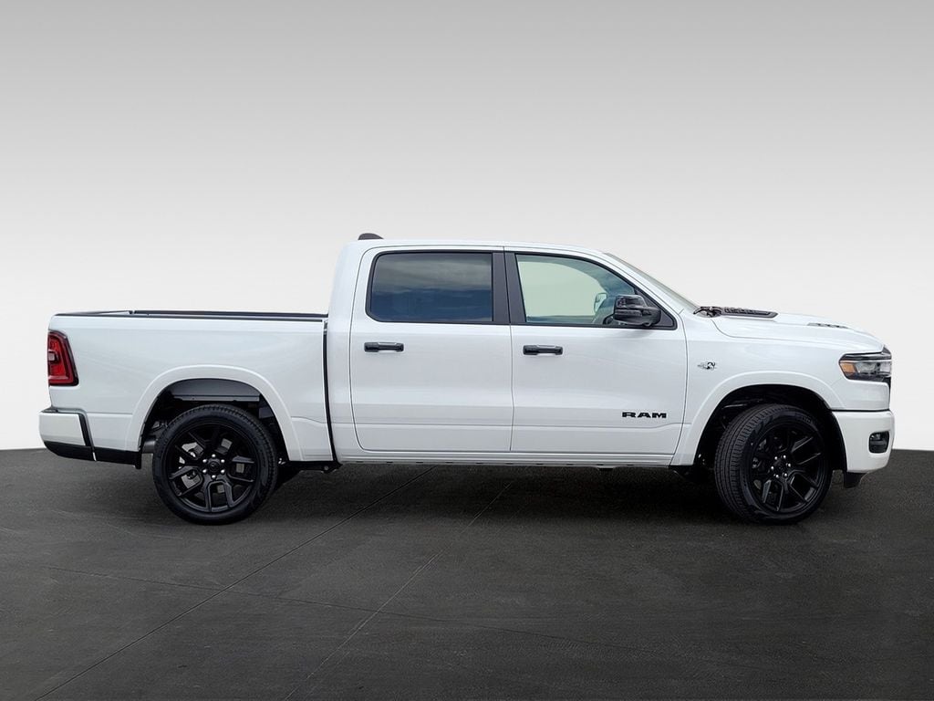 New 2026 Ram 1500 LARAMIE CREW CAB 4X4 5'7 BOX Pickup