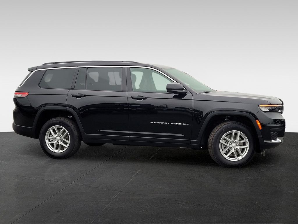 New 2025 Jeep Grand Cherokee L LAREDO X 4X2 Sport Utility