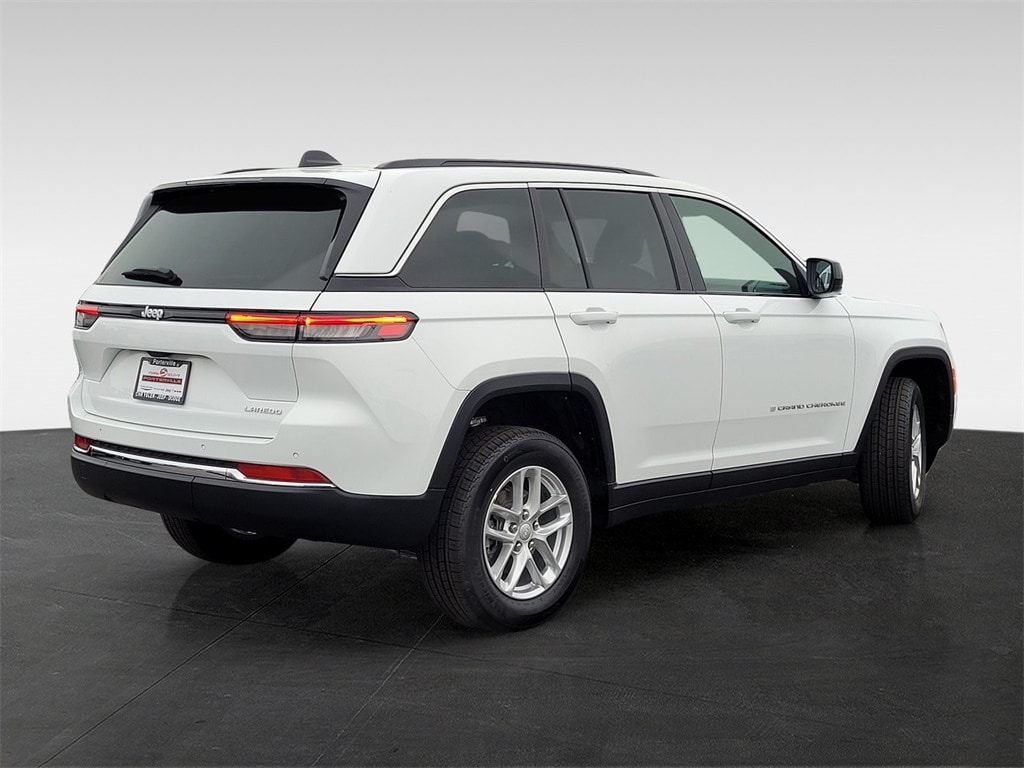 New 2025 Jeep Grand Cherokee LAREDO X 4X2 Sport Utility