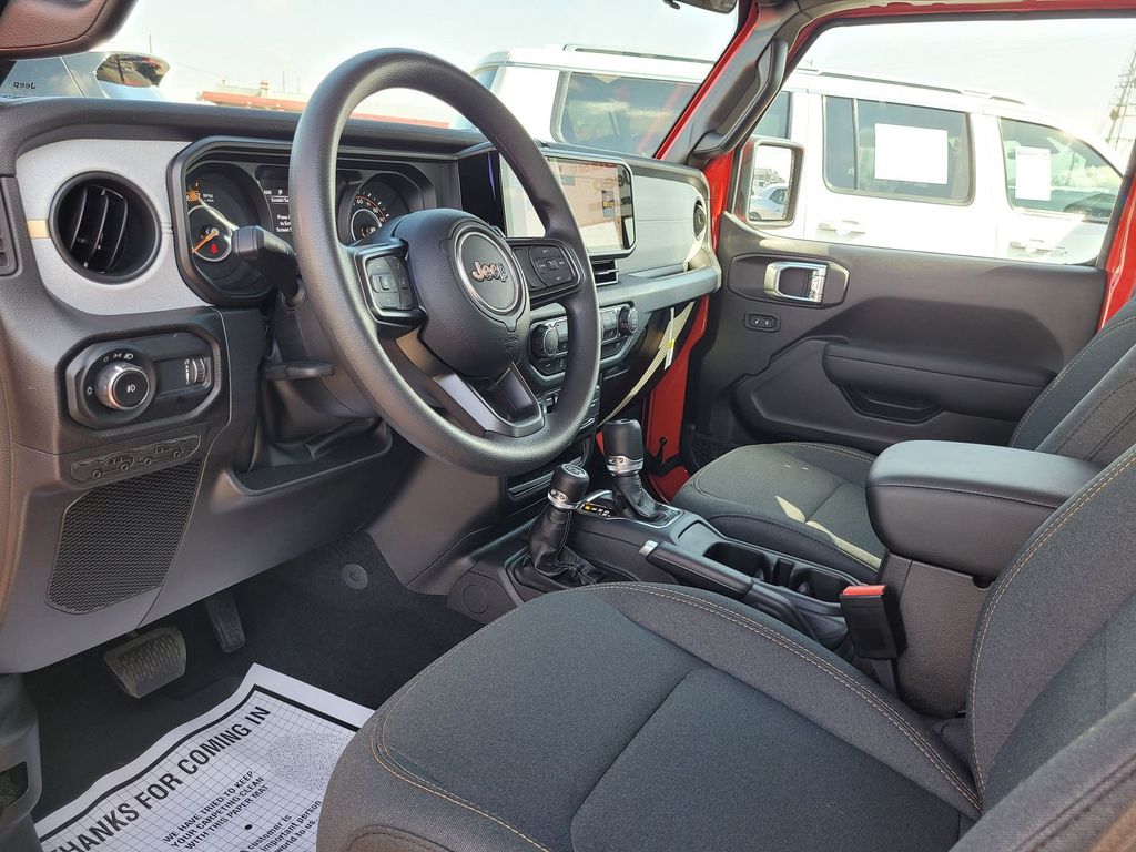 2025 Jeep Wrangler 4-Door Sport - Photo 10