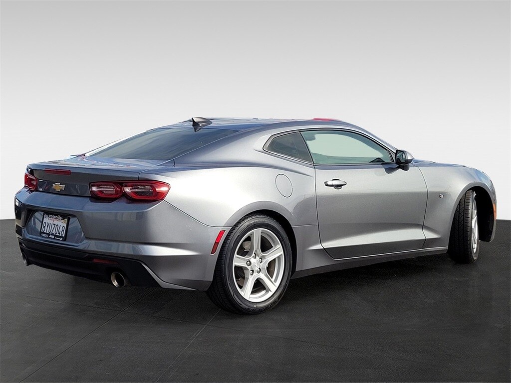 2022 Chevrolet Camaro 1LS 1LT photo 4