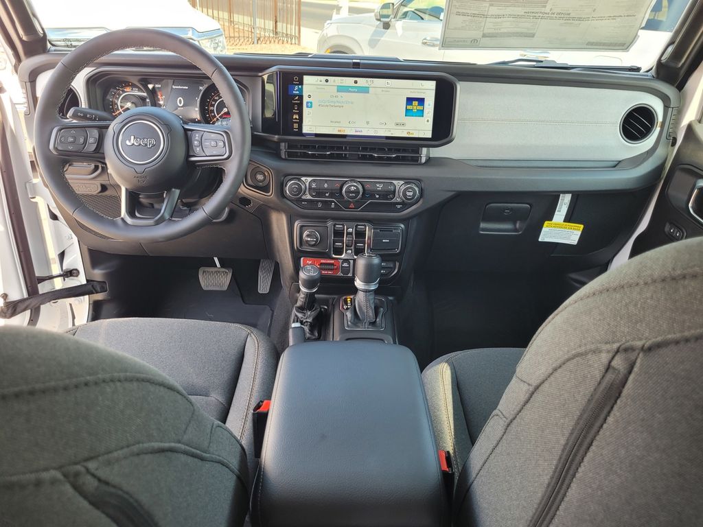 2025 Jeep Wrangler 4-Door Willys - Photo 13
