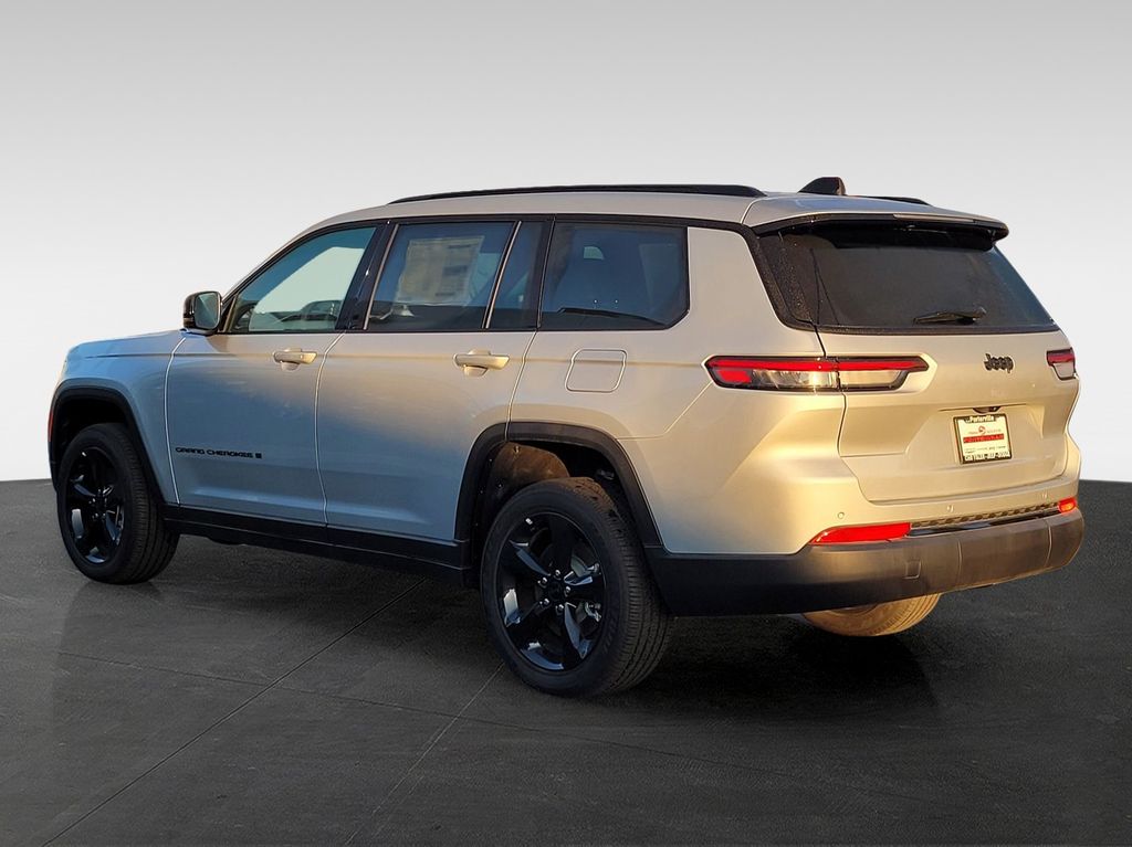 2025 Jeep Grand Cherokee L Altitude - Photo 6
