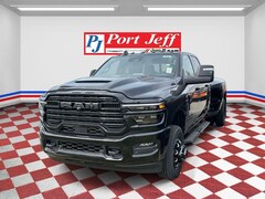 2026 Ram 3500 LARAMIE CREW CAB 4X4 8' BOX Pickup