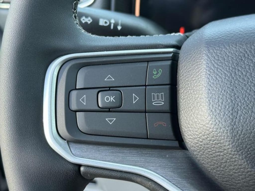 New 2026 Jeep Grand Wagoneer L 4X4 Sport Utility