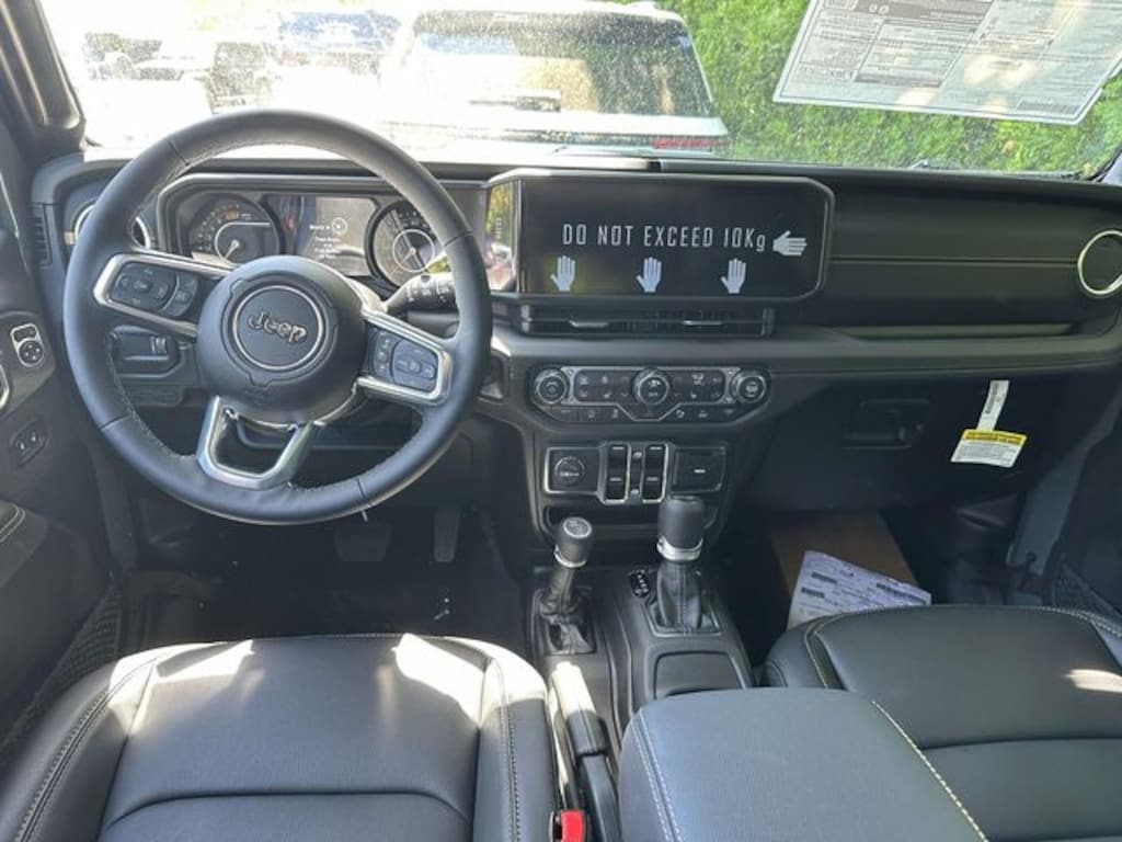 New 2026 Jeep Wrangler 4-DOOR SAHARA Sport Utility