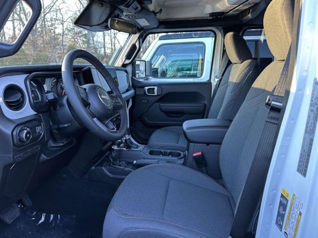 New 2026 Jeep Wrangler 4-DOOR SPORT S Sport Utility