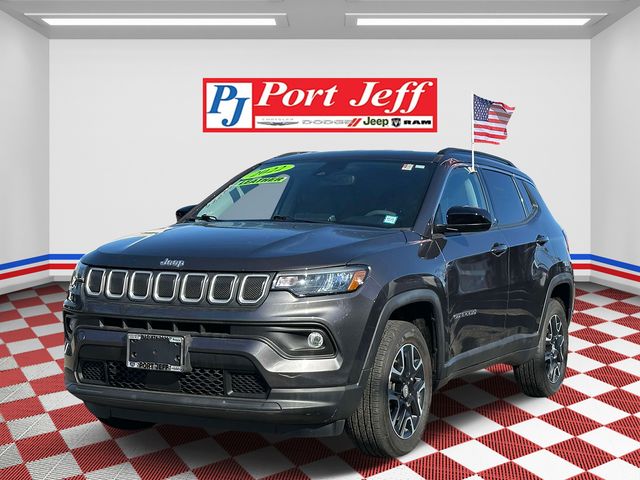 Certified 2022 Jeep Compass Latitude with VIN 3C4NJDBBXNT126501 for sale in Port Jefferson Station, NY