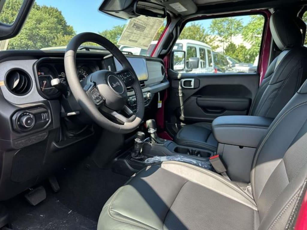 New 2026 Jeep Wrangler 4-DOOR SPORT S Sport Utility