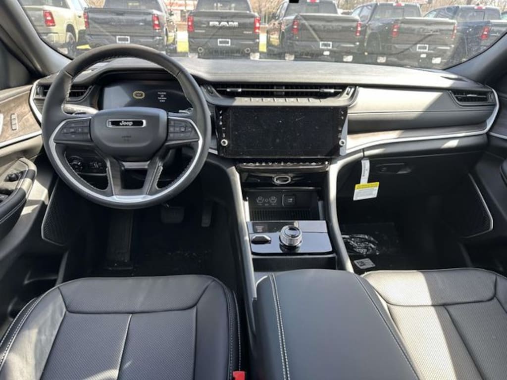 New 2026 Jeep Grand Cherokee LIMITED RESERVE 4X4 Sport Utility