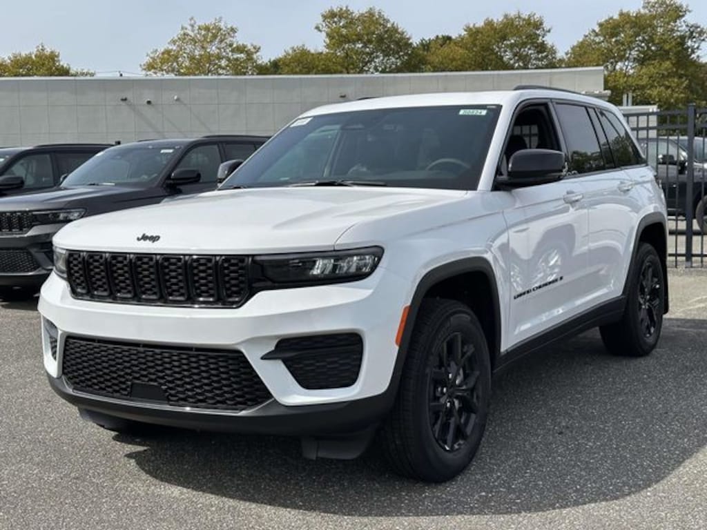 New 2025 Jeep Grand Cherokee ALTITUDE X 4X4 Sport Utility