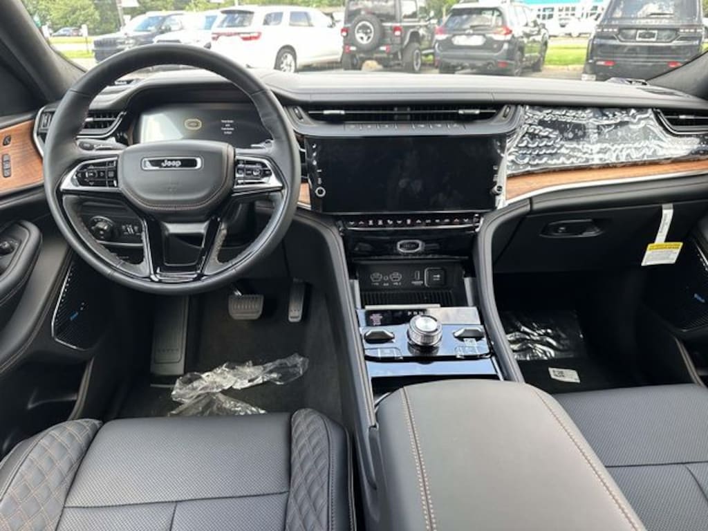 New 2026 Jeep Grand Cherokee SUMMIT 4X4 Sport Utility