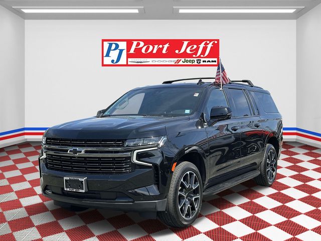 2021 Chevrolet Suburban RST photo 2
