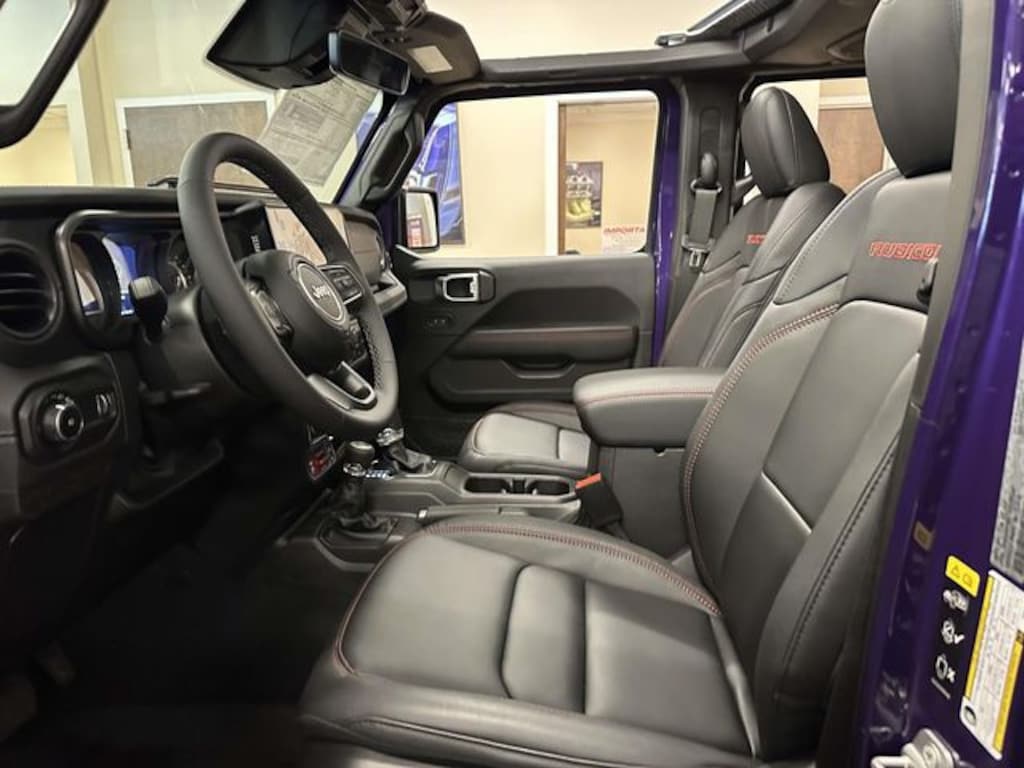 New 2026 Jeep Wrangler 4-DOOR RUBICON X Sport Utility