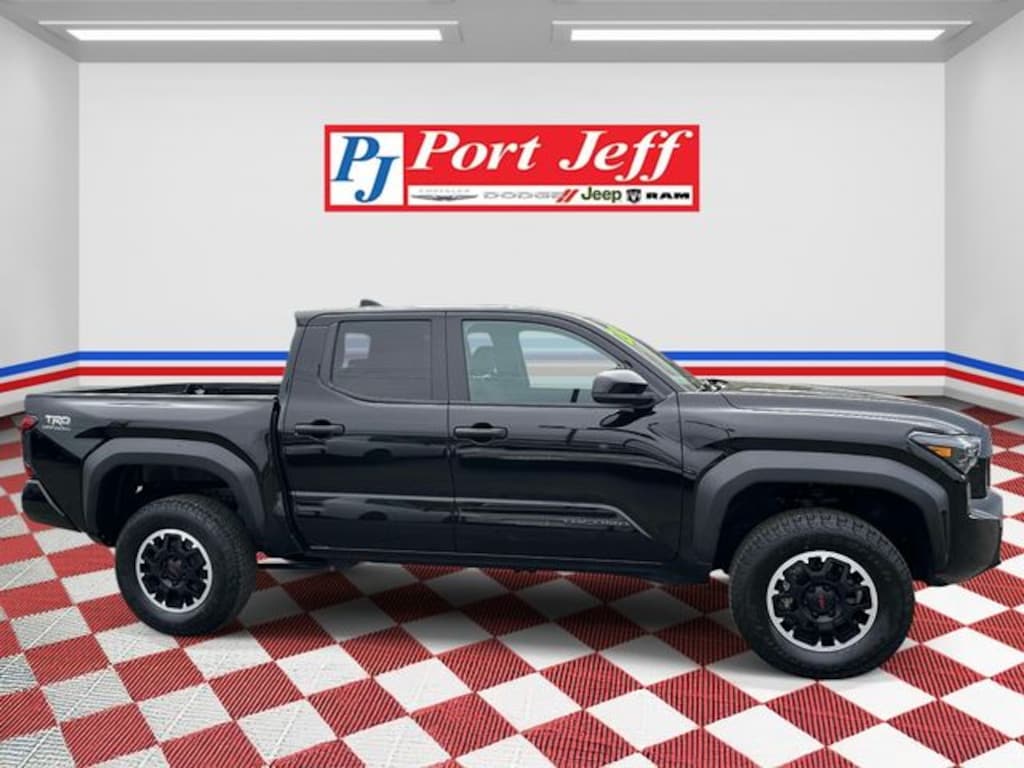 Used 2024 Toyota Tacoma SR5 Truck Double Cab