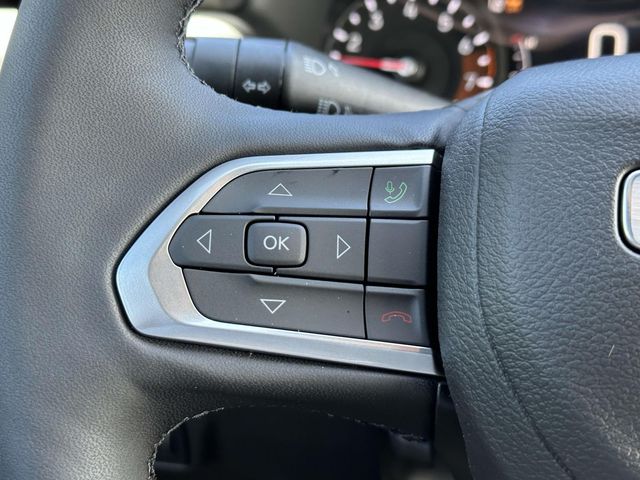 2025 Jeep Compass Limited photo 4