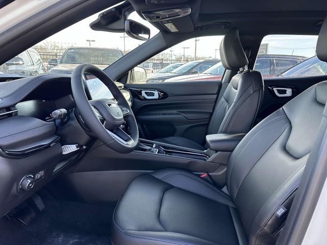 2025 Jeep Compass Limited photo 3