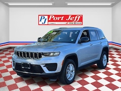 2025 Jeep Grand Cherokee Laredo SUV