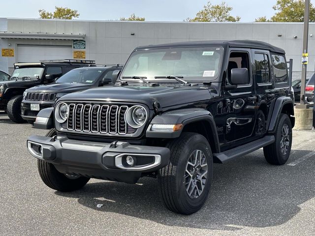 2025 Jeep Wrangler 4-Door Sahara's photo