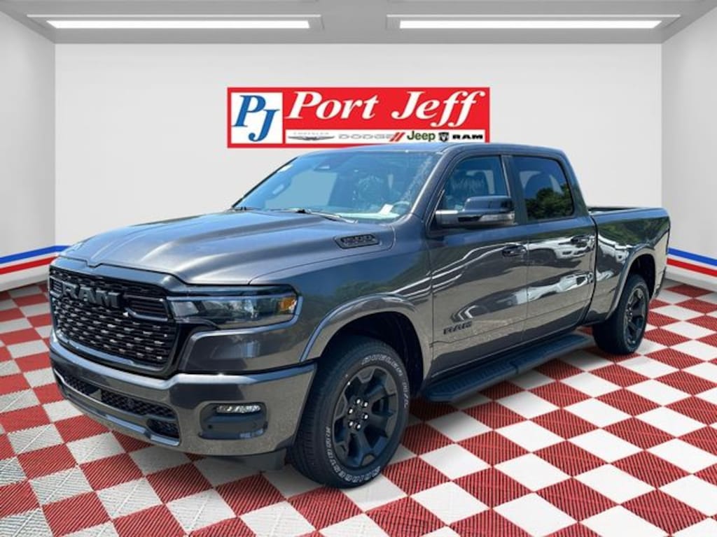 New 2026 Ram 1500 BIG HORN CREW CAB 4X4 6'4 BOX Pickup