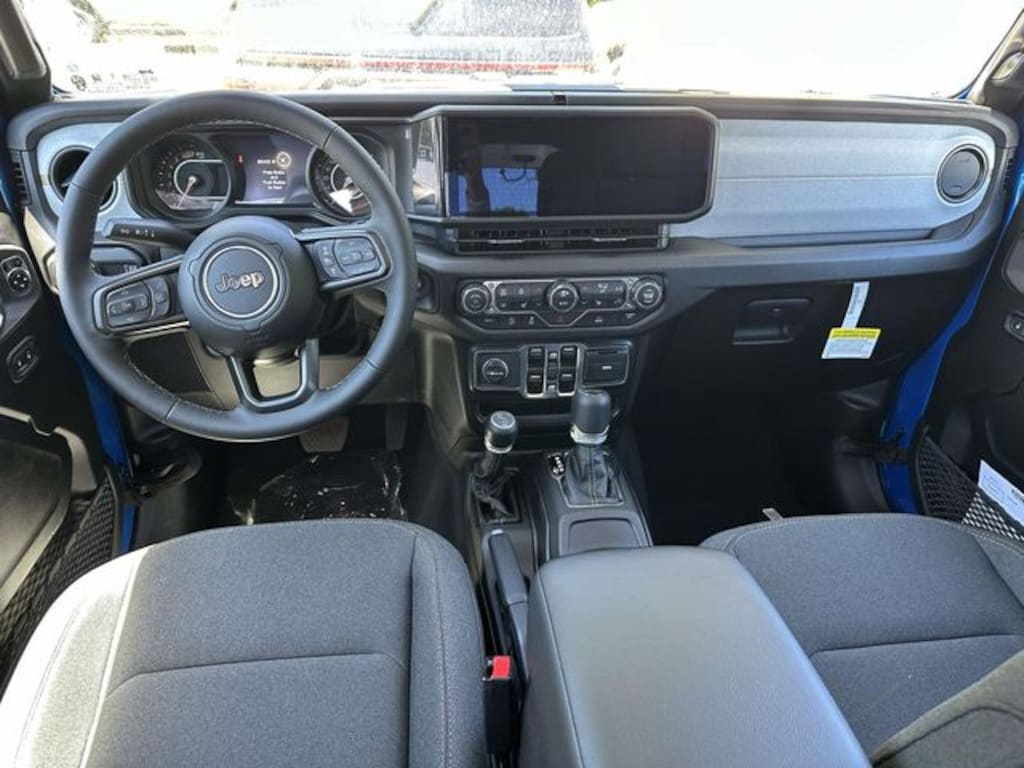 New 2026 Jeep Wrangler 4-DOOR SPORT S Sport Utility