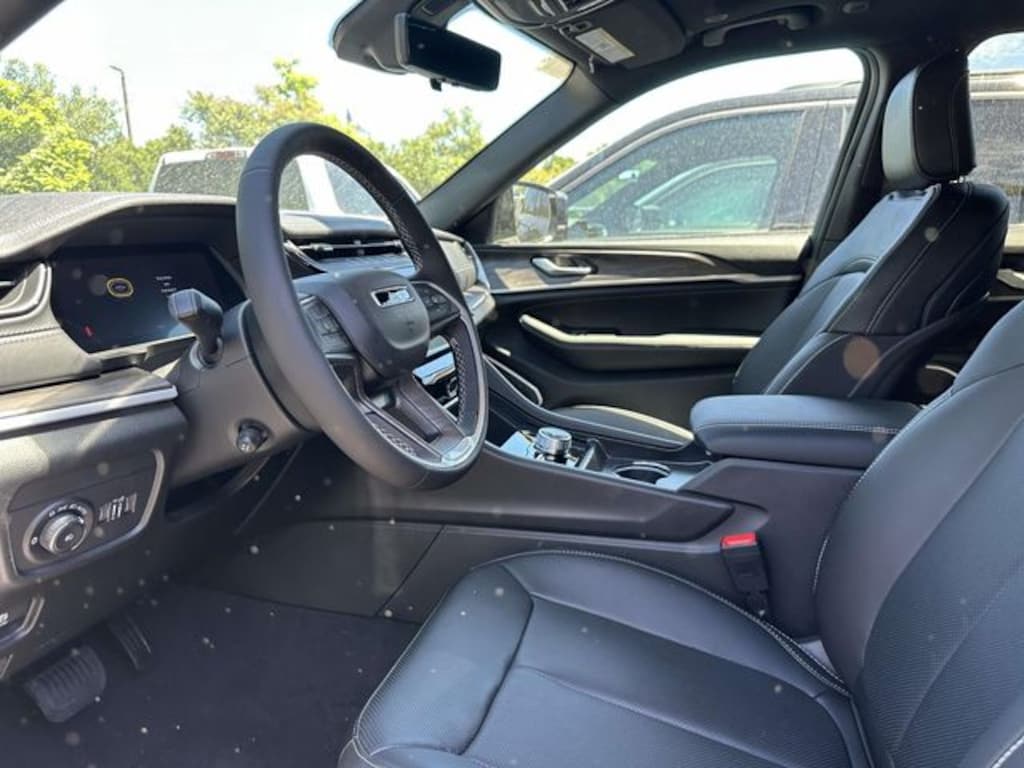 New 2026 Jeep Grand Cherokee LIMITED RESERVE 4X4 Sport Utility
