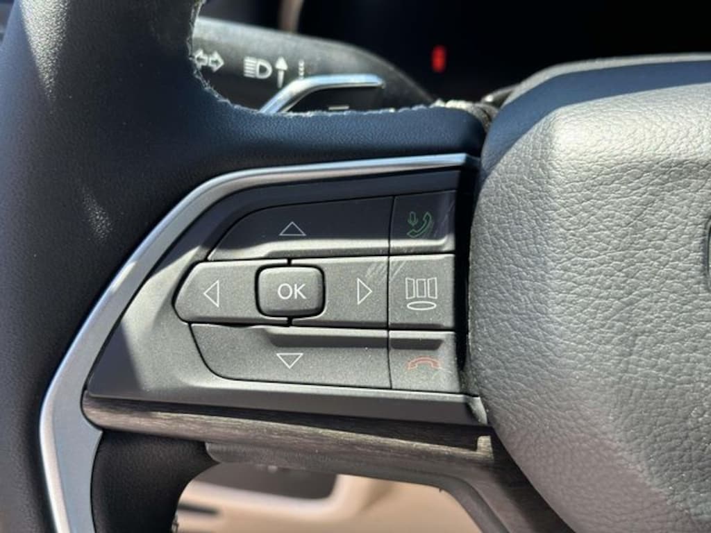 New 2026 Jeep Grand Cherokee L LIMITED 4X4 Sport Utility