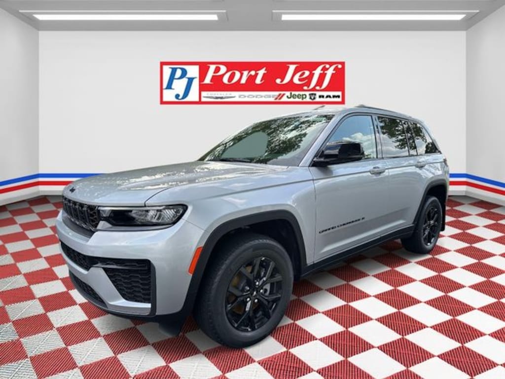 New 2026 Jeep Grand Cherokee LAREDO ALTITUDE 4X4 Sport Utility