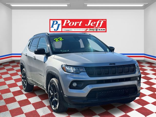 Certified 2022 Jeep Compass Altitude with VIN 3C4NJDBB8NT233790 for sale in Port Jefferson Station, NY