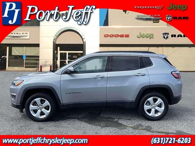 2019 Jeep Compass Latitude's photo