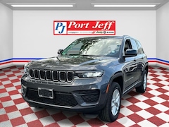 2023 Jeep Grand Cherokee Laredo SUV