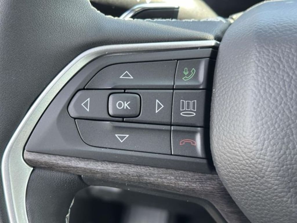 New 2026 Jeep Grand Cherokee LIMITED RESERVE 4X4 Sport Utility