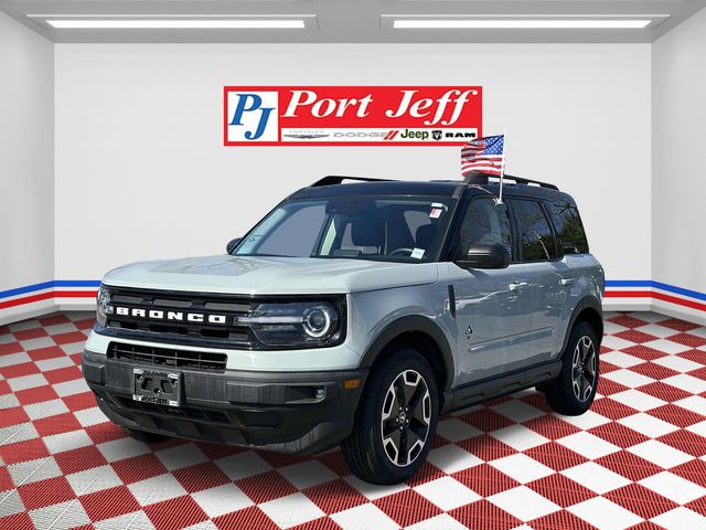 Used 2021 Ford Bronco Sport Outer Banks with VIN 3FMCR9C60MRA31967 for sale in Port Jefferson Station, NY