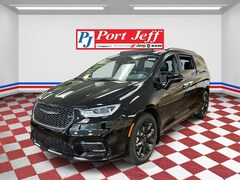 2026 Chrysler Pacifica LIMITED Passenger Van