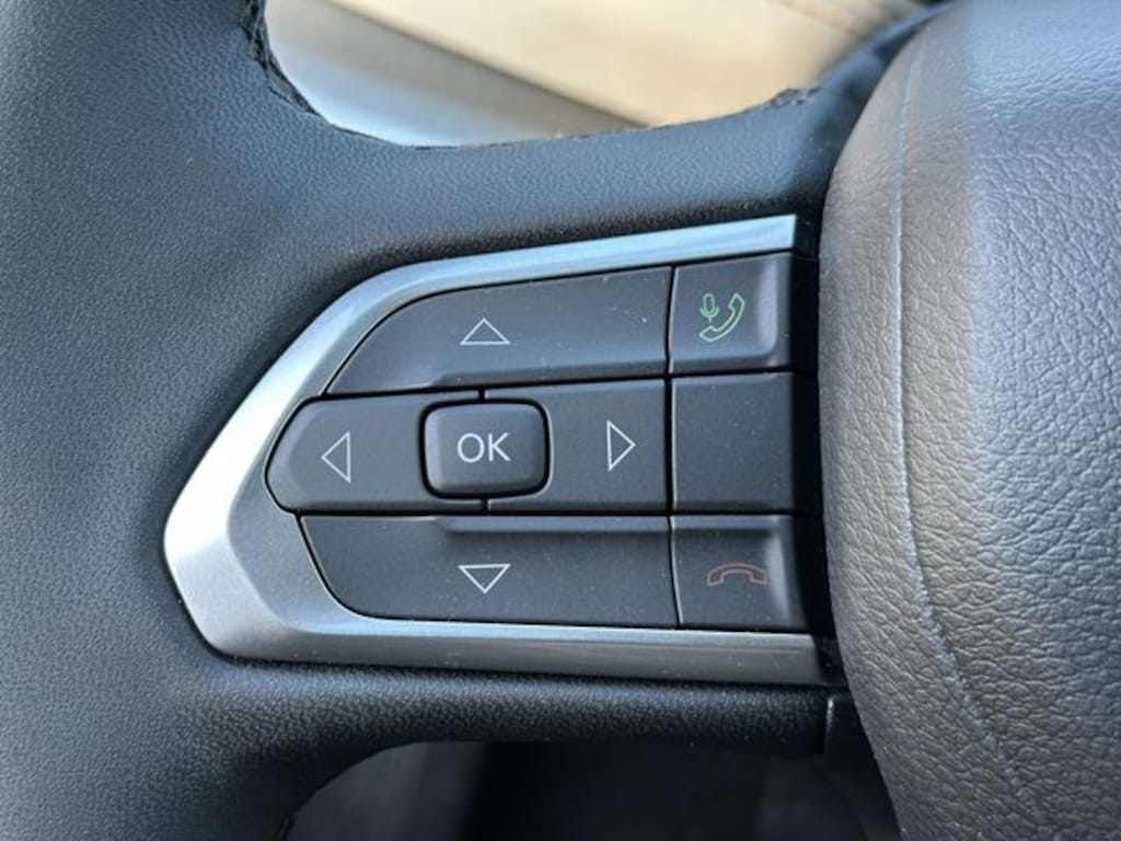 New 2026 Jeep Compass LIMITED 4X4 Sport Utility