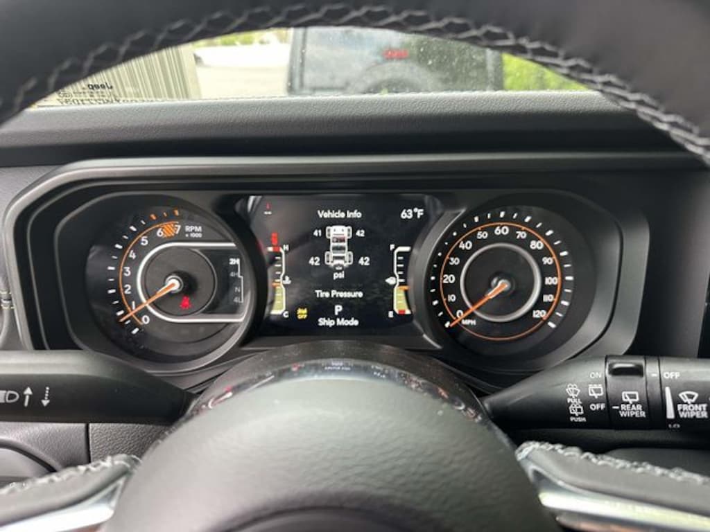 New 2026 Jeep Wrangler 4-DOOR SAHARA Sport Utility