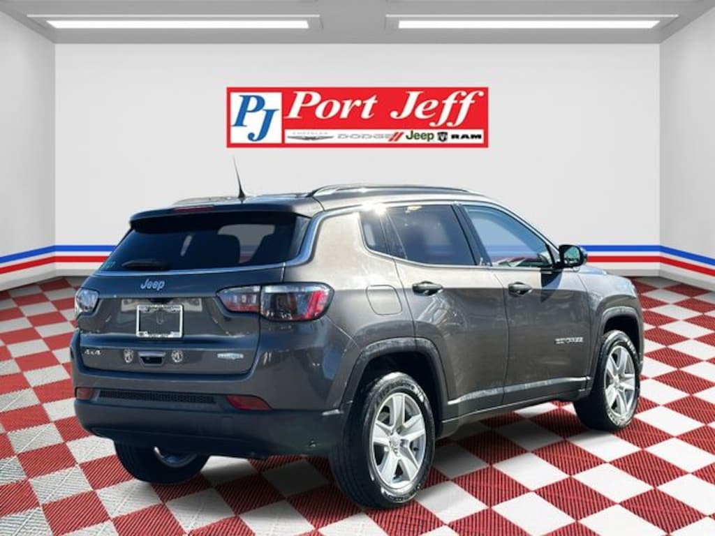 Used 2022 Jeep Compass Latitude SUV