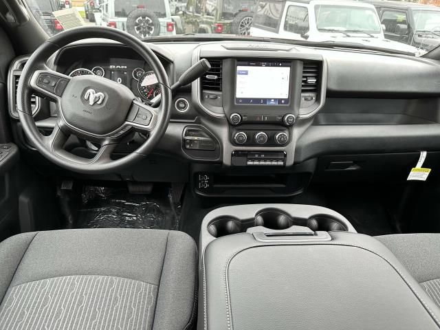 2024 Ram 3500 Tradesman photo 2