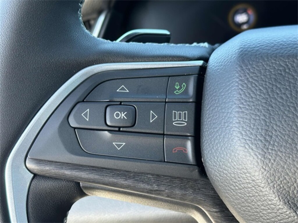 New 2025 Jeep Grand Cherokee L LIMITED 4X4 For Sale Port Jefferson