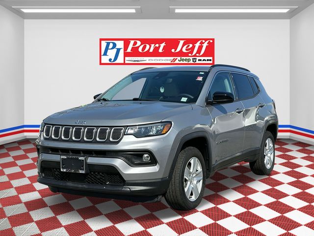 Certified 2022 Jeep Compass Latitude with VIN 3C4NJDBB0NT126507 for sale in Port Jefferson Station, NY