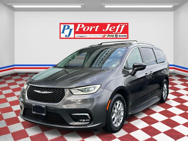 2021 Chrysler Pacifica Touring L's photo