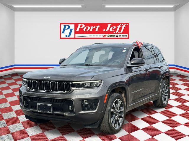 2022 Jeep Grand Cherokee Overland's photo