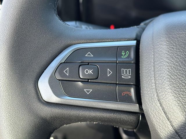 2025 Jeep Compass Limited photo 3