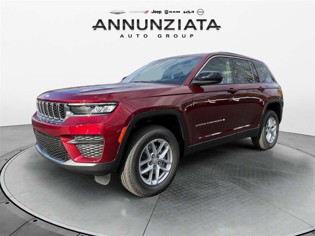 New 2025 Jeep Grand Cherokee Laredo X Sport Utility