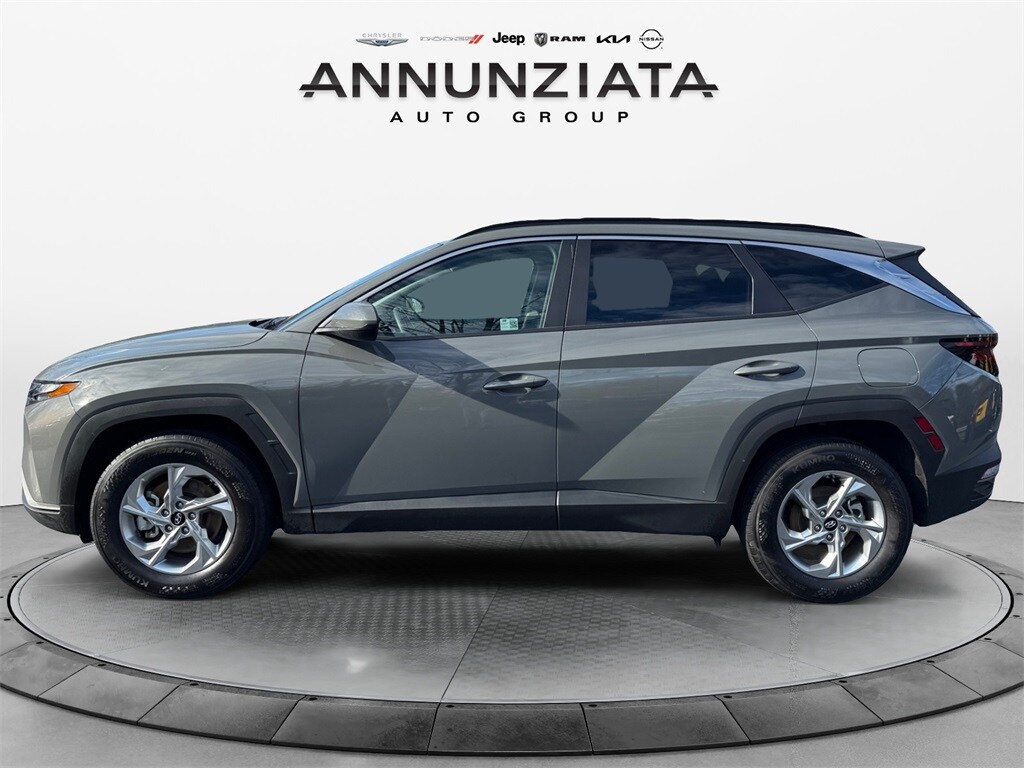 2024 Hyundai Tucson SEL photo 2
