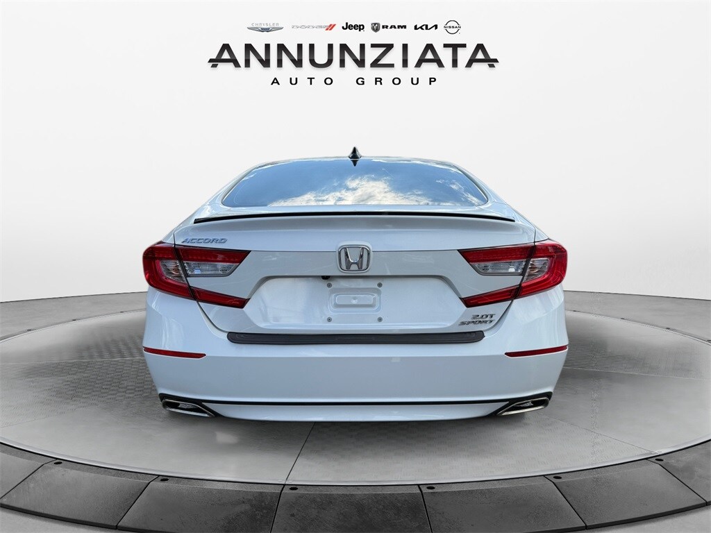 2022 Honda Accord Sport 2.0T photo 4