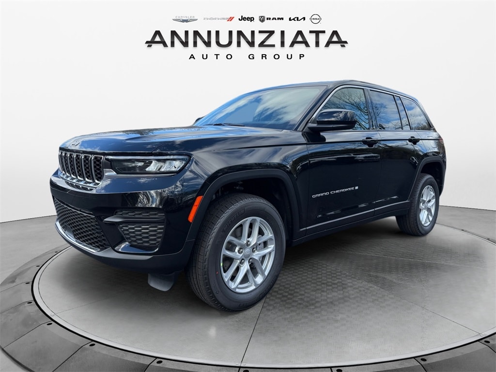 New 2025 Jeep Grand Cherokee Laredo X Sport Utility