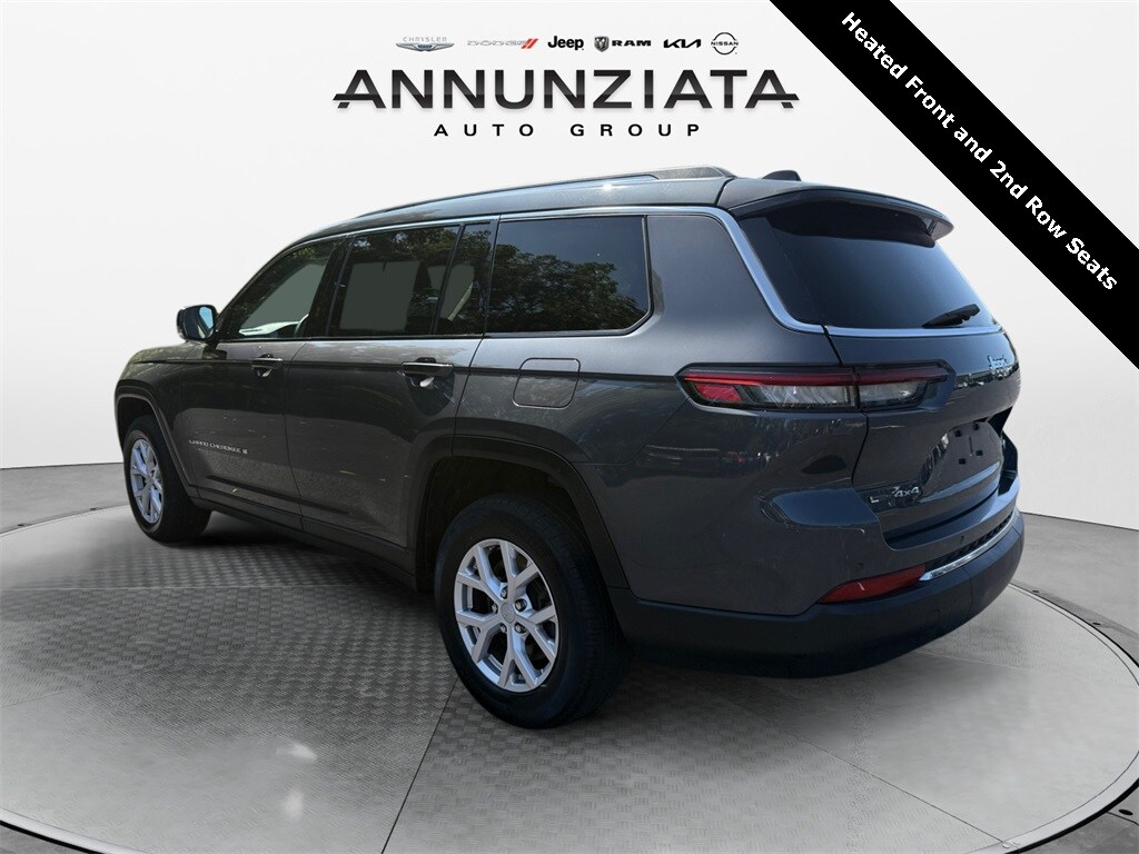 2022 Jeep Grand Cherokee Limited photo 2