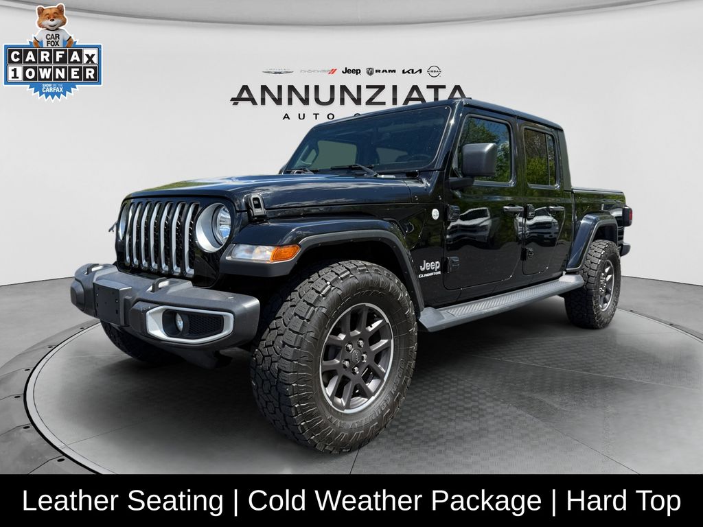 2022 Jeep Gladiator Overland's photo