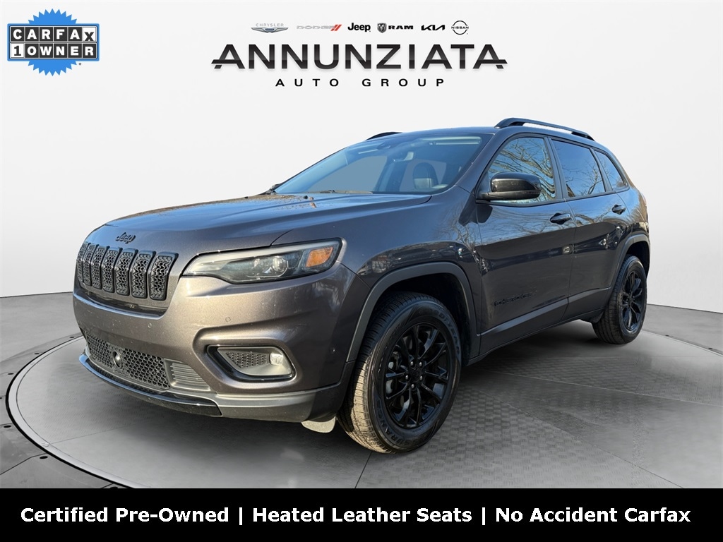 2023 Jeep Cherokee Altitude Lux's photo